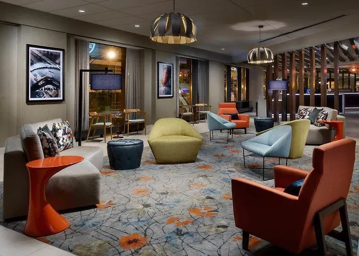 Hotel Springhill Downtown/river North