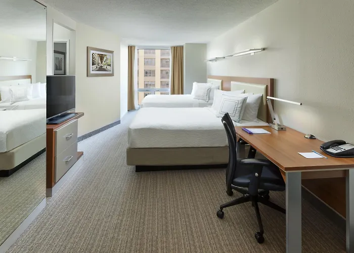 Springhill Downtown/river North Hotel