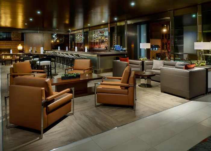 Hotel Springhill Downtown/river North 3*