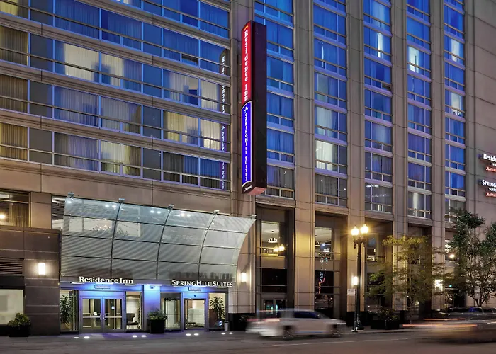 Hotel Springhill Downtown/river North 3*